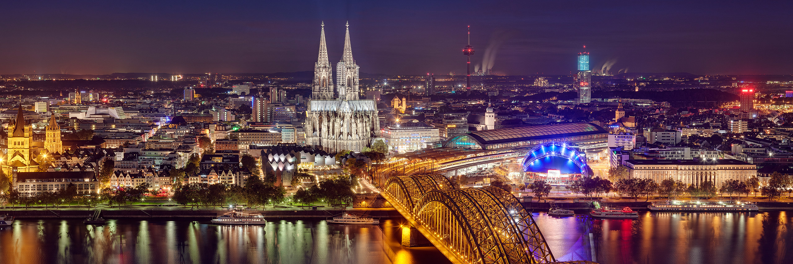 Köln bei Nacht