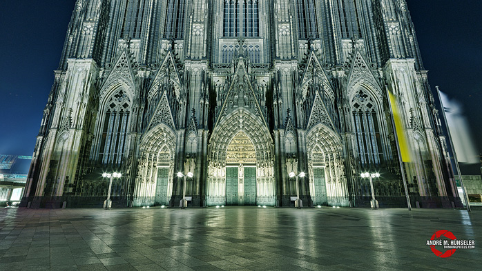 Free Wallpaper "Cathedral" 1920 x 1080